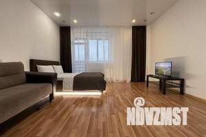 1-к квартира, посуточно, 49м2, 13/22 этаж