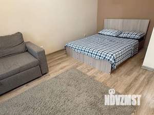 1-к квартира, посуточно, 42м2, 7/25 этаж