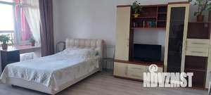 Студия квартира, посуточно, 40м2, 11/16 этаж