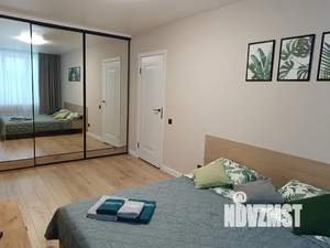 1-к квартира, посуточно, 38м2, 8/24 этаж