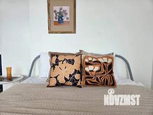 Студия квартира, посуточно, 28м2, 12/25 этаж