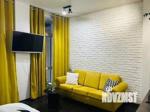 Студия квартира, посуточно, 30м2, 6/9 этаж