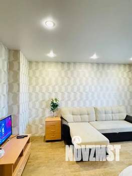 1-к квартира, посуточно, 45м2, 10/20 этаж