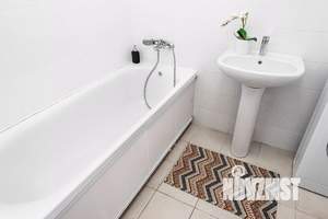 3-к квартира, посуточно, 65м2, 1/1 этаж