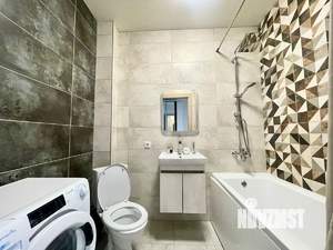 Студия квартира, посуточно, 35м2, 4/25 этаж