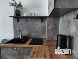 Студия квартира, посуточно, 27м2, 13/25 этаж