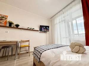 Студия квартира, посуточно, 34м2, 17/25 этаж
