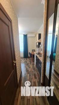 Студия квартира, посуточно, 20м2, 2/19 этаж