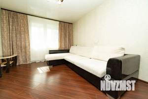 1-к квартира, посуточно, 42м2, 1/1 этаж