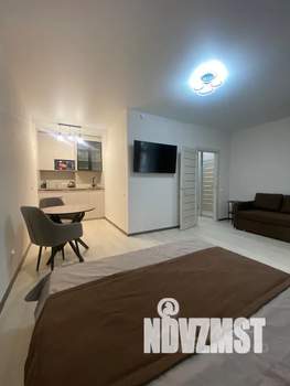 Студия квартира, посуточно, 31м2, 2/16 этаж