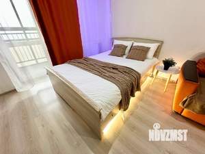 Студия квартира, посуточно, 31м2, 17/25 этаж