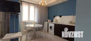 Студия квартира, посуточно, 40м2, 15/18 этаж