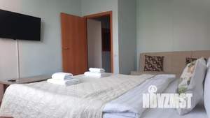 1-к квартира, посуточно, 42м2, 2/18 этаж