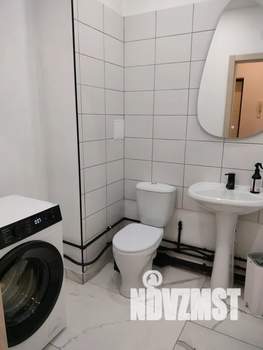 Студия квартира, посуточно, 32м2, 7/25 этаж