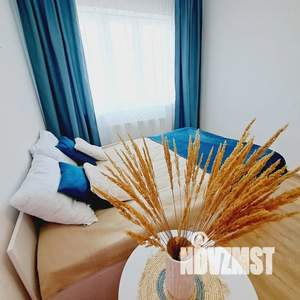 1-к квартира, посуточно, 36м2, 7/16 этаж