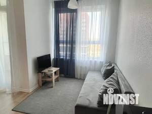 Студия квартира, посуточно, 34м2, 7/10 этаж