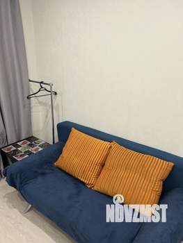 Студия квартира, посуточно, 35м2, 7/9 этаж