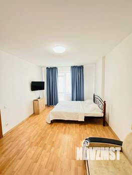 1-к квартира, посуточно, 50м2, 1/1 этаж