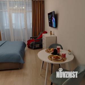 Студия квартира, посуточно, 30м2, 6/25 этаж