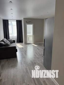 Студия квартира, посуточно, 35м2, 4/25 этаж