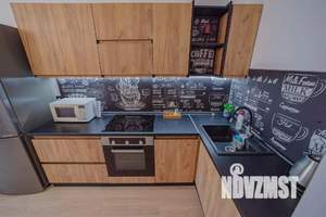 1-к квартира, посуточно, 42м2, 1/1 этаж