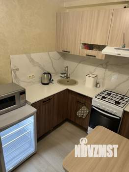 Студия квартира, посуточно, 40м2, 4/9 этаж