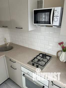 Студия квартира, посуточно, 32м2, 5/5 этаж