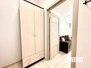 1-к квартира, посуточно, 43м2, 12/25 этаж