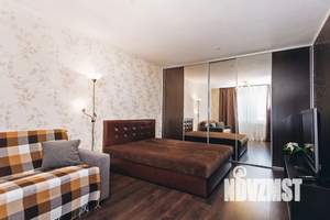 Студия квартира, посуточно, 37м2, 11/21 этаж