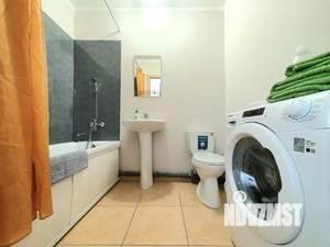 1-к квартира, посуточно, 38м2, 13/27 этаж