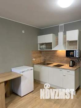 Студия квартира, посуточно, 30м2, 6/10 этаж