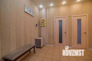 2-к квартира, посуточно, 78м2, 3/20 этаж
