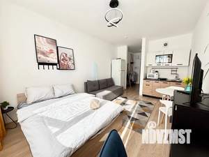 Студия квартира, посуточно, 30м2, 15/25 этаж