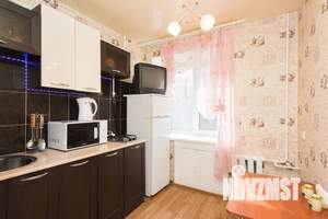 1-к квартира, посуточно, 33м2, 2/9 этаж