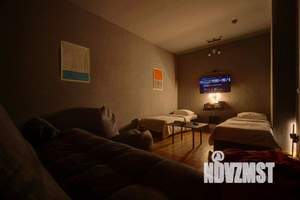 1-к квартира, посуточно, 67м2, 1/1 этаж