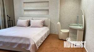 3-к квартира, посуточно, 102м2, 1/1 этаж