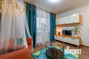 Студия квартира, посуточно, 35м2, 13/16 этаж