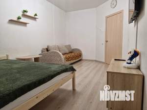 1-к квартира, посуточно, 40м2, 4/13 этаж
