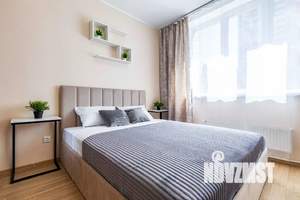 1-к квартира, посуточно, 40м2, 4/25 этаж