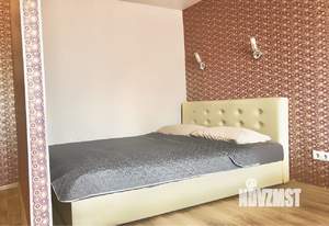 1-к квартира, посуточно, 40м2, 4/10 этаж
