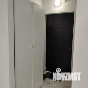 Студия квартира, посуточно, 28м2, 7/10 этаж