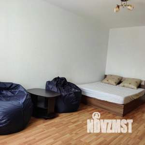 1-к квартира, посуточно, 46м2, 1/1 этаж