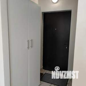 Студия квартира, посуточно, 28м2, 8/10 этаж