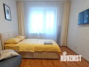 1-к квартира, посуточно, 38м2, 9/10 этаж