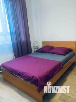 1-к квартира, посуточно, 39м2, 9/30 этаж