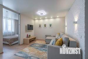 1-к квартира, посуточно, 42м2, 1/1 этаж