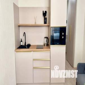 Студия квартира, посуточно, 33м2, 22/29 этаж