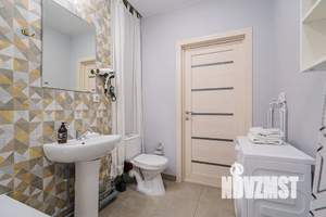 1-к квартира, посуточно, 40м2, 17/19 этаж