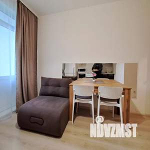 1-к квартира, посуточно, 37м2, 9/10 этаж