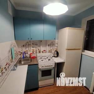 1-к квартира, посуточно, 38м2, 4/9 этаж